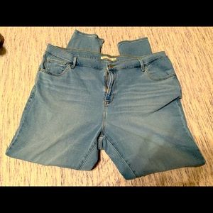 Levi’s 720 High Rise Skinny Jeans